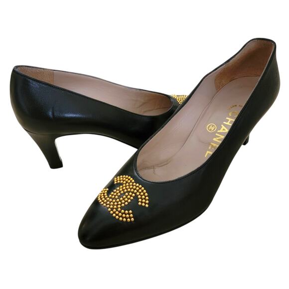 Chanel Vintage Interlocking CC Logo Black Gold Leather Pumps Heels 6 36.5 - Picture 1 of 10